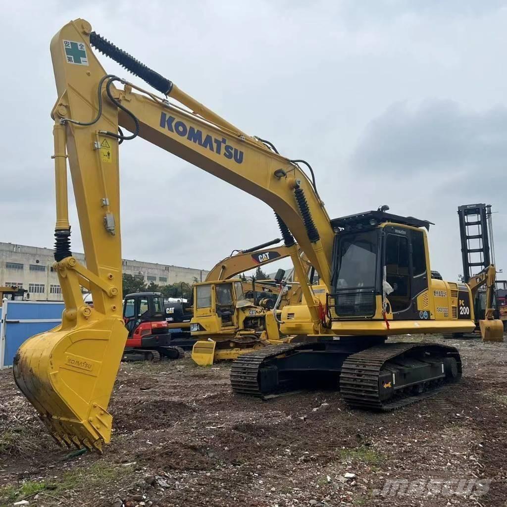 Komatsu pc200-8 Pásová rýpadla