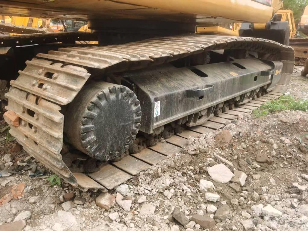 CAT 325 B L Pásová rýpadla