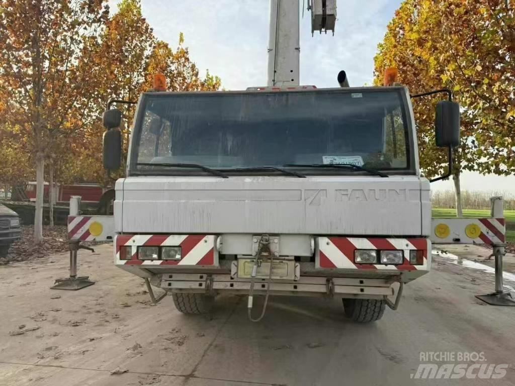 Tadano Faun ATF 100 Univerzální terénní jeřáby