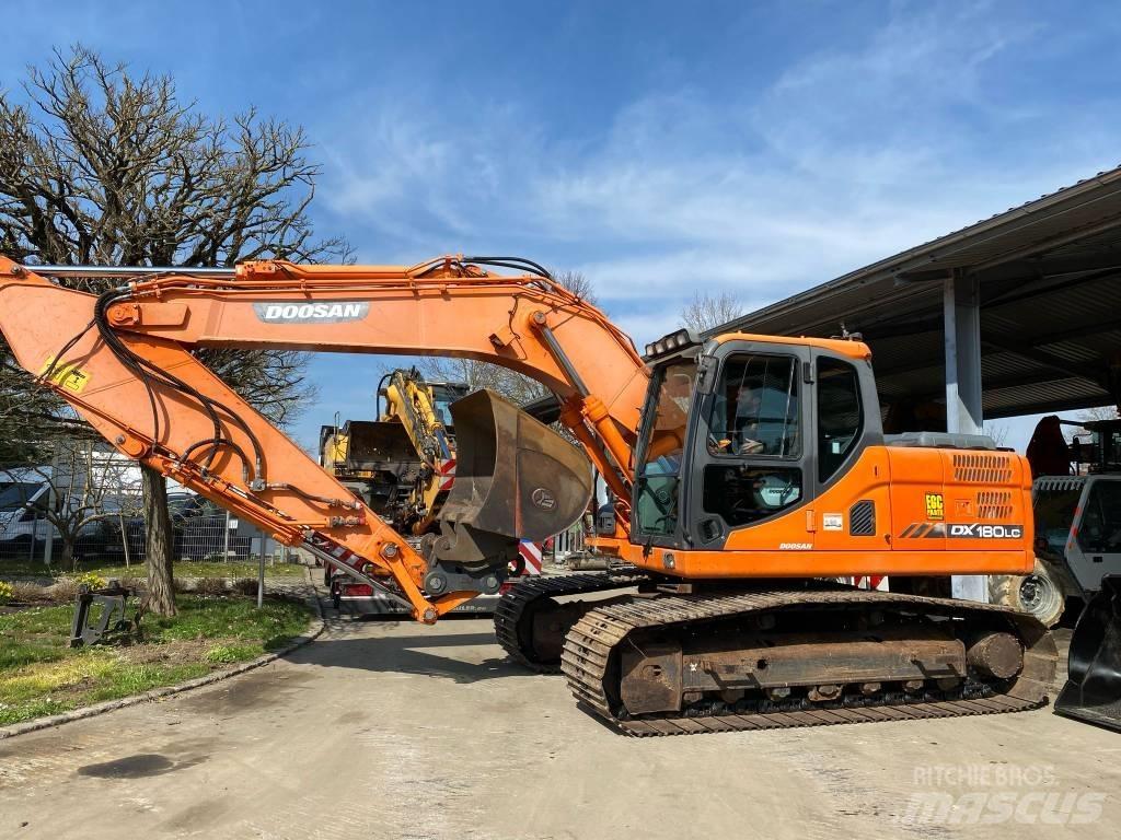 Doosan DX 180 LC-3 Pásová rýpadla