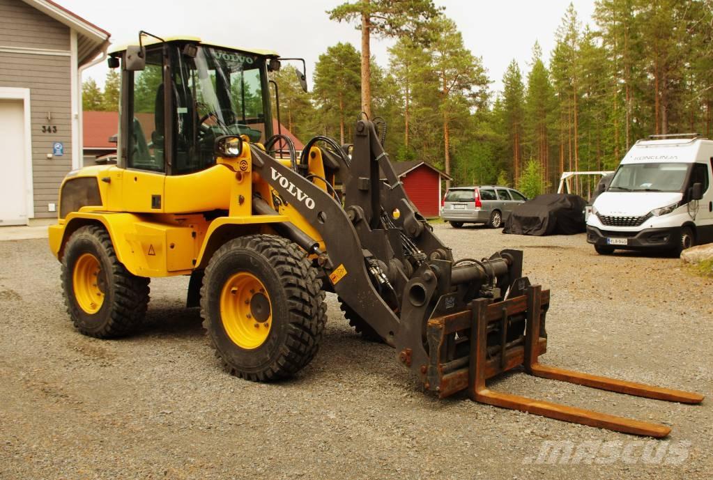 Volvo L 35 G Kolové nakladače