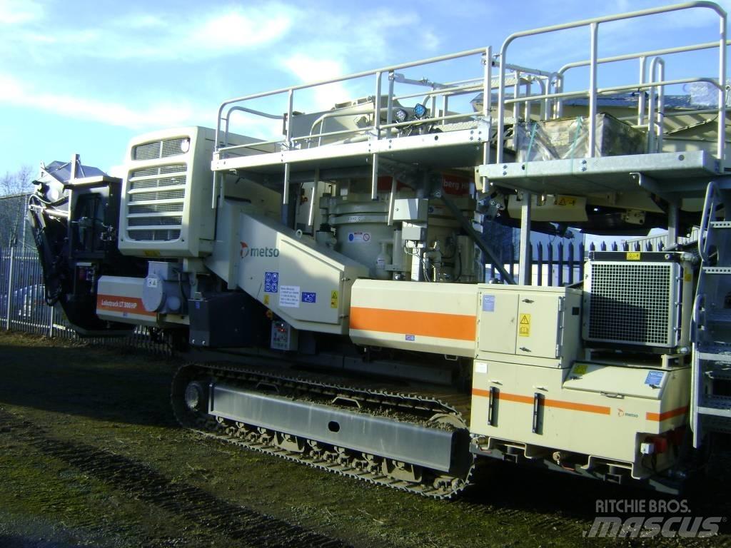 Metso LT 300 HP Mobilní drtiče