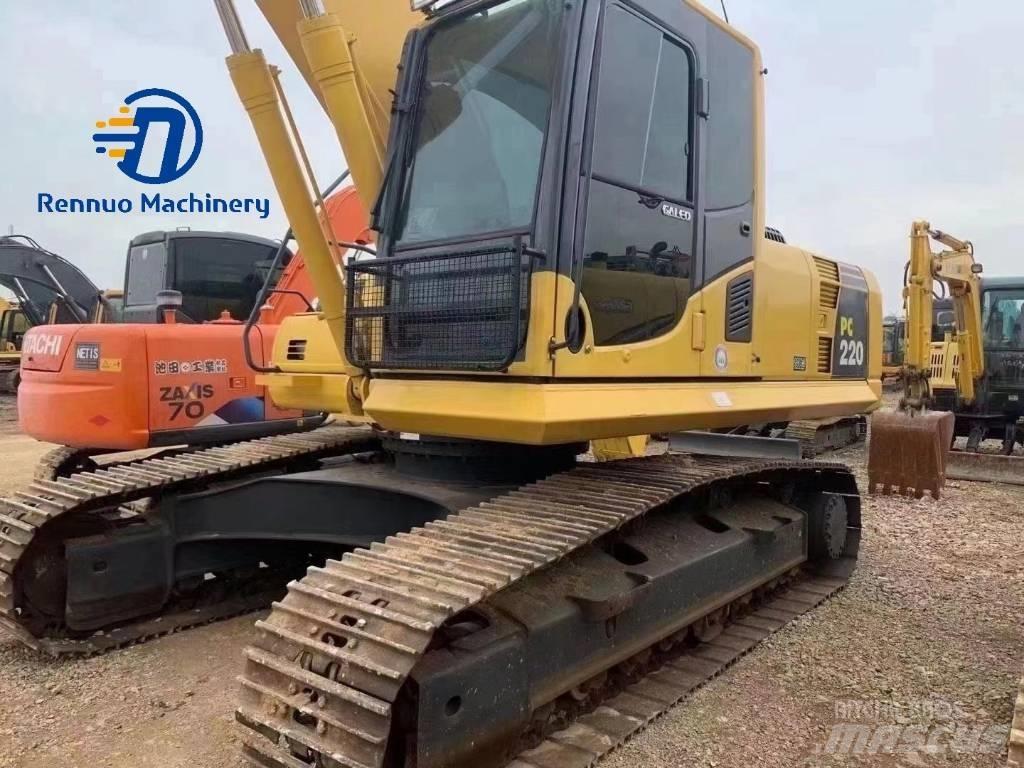 Komatsu PC 220-8 Pásová rýpadla