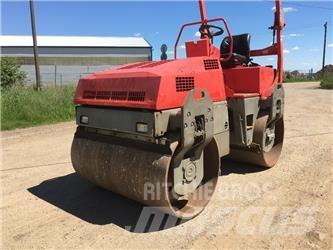 Bomag BW 138 AD Tandemové válce