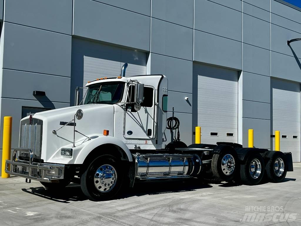Kenworth T 800 Tahače