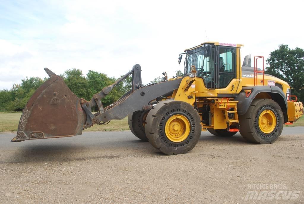 Volvo L 110 H Kolové nakladače