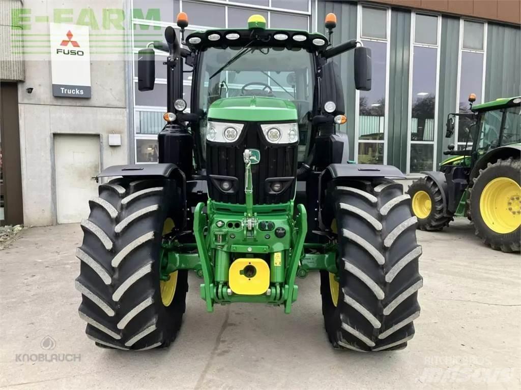 John Deere 6230 r Traktory