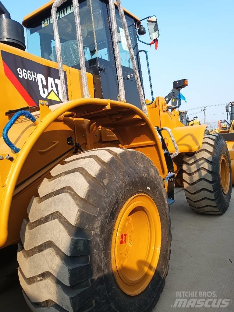 CAT 966 H Kolové nakladače