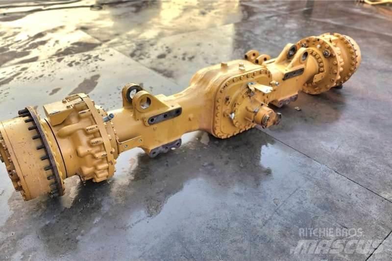 CAT 745C axle Další