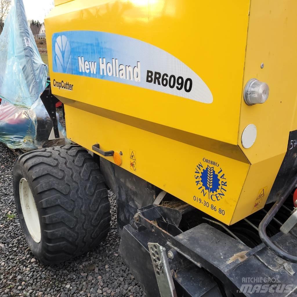 New Holland BR 6090 Lis na válcové balíky