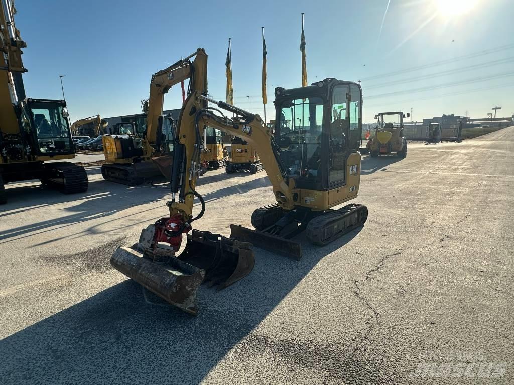 CAT 301.8 Mini rýpadla < 7t