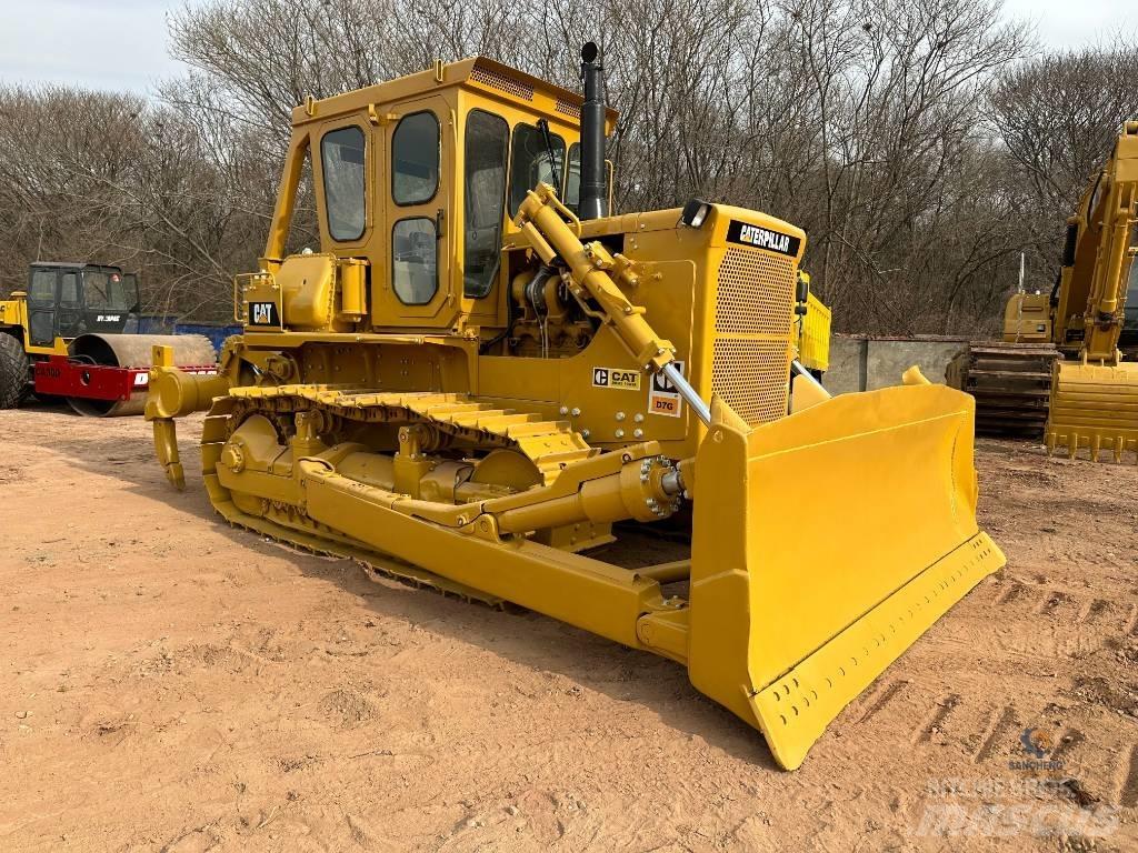 CAT D 7 G Pásové dozery