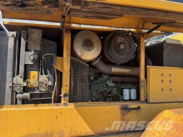 Volvo L70C Kolové nakladače