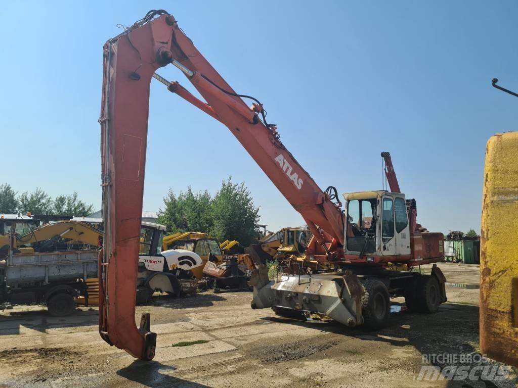 Atlas 1804 Stroje pro manipulaci s odpadem