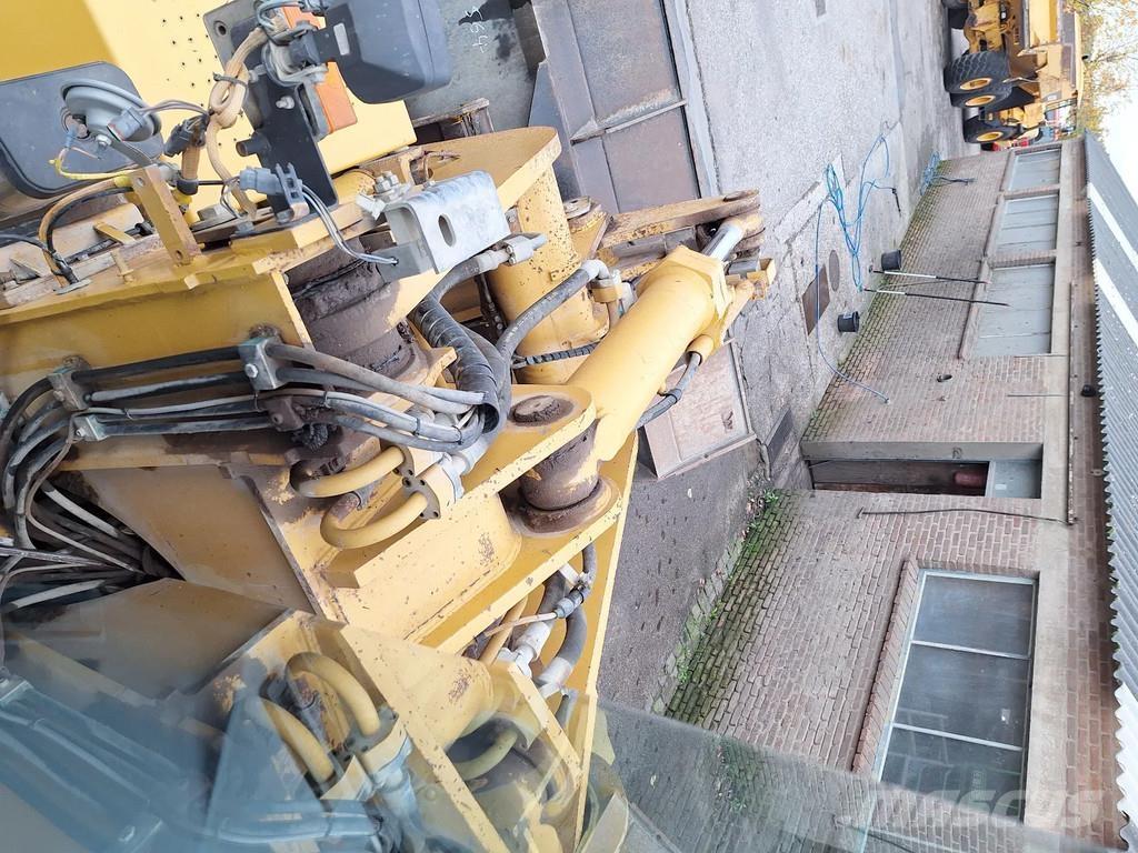 CAT 938G ll Kolové nakladače