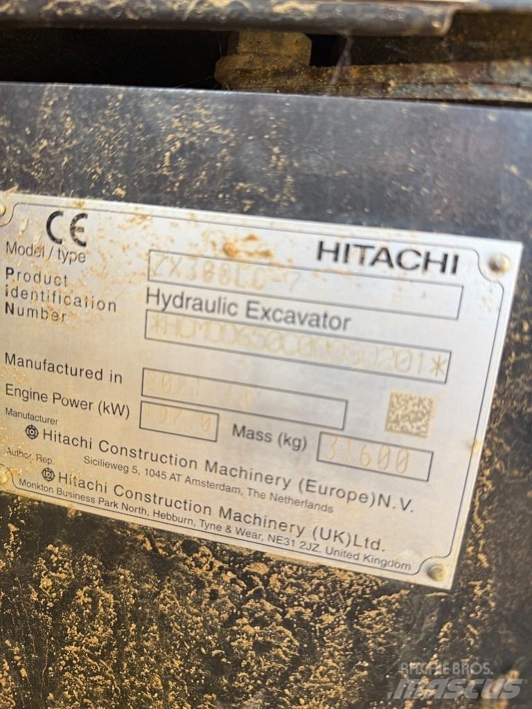 Hitachi ZX 300 LC-7 Pásová rýpadla