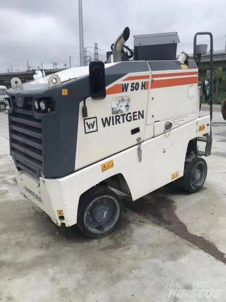 Wirtgen W55HR  ,   W50H Recykléry za studena