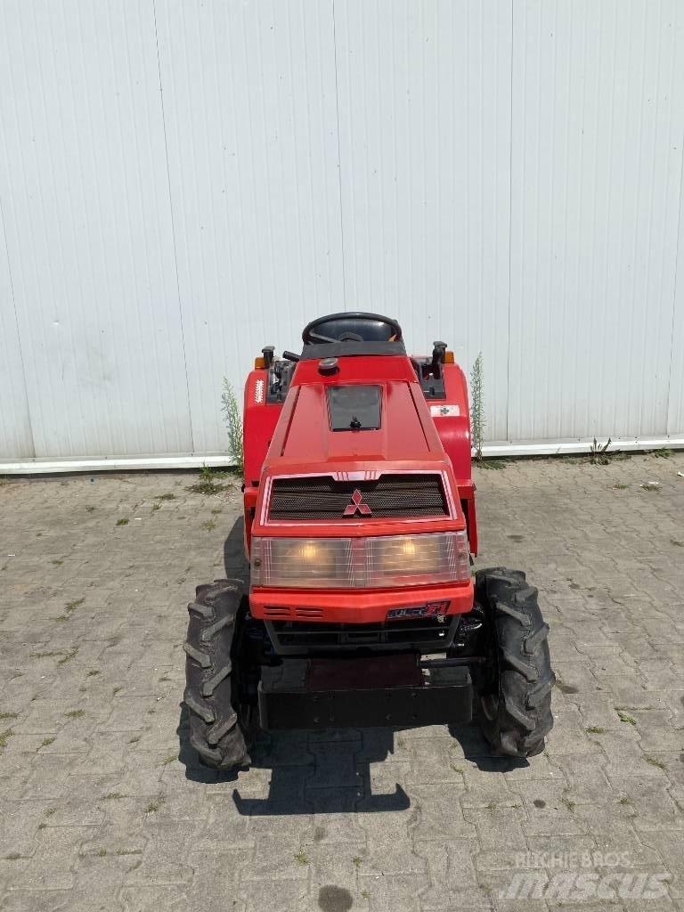 Mitsubishi MT 14 Kompaktní traktory