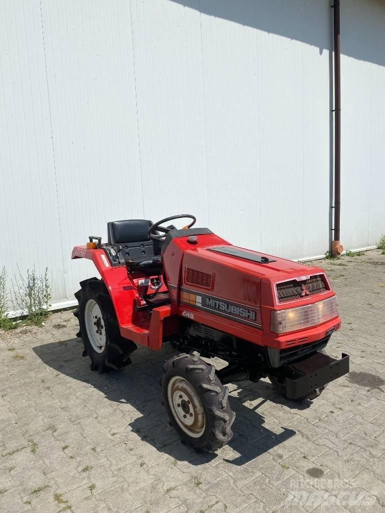 Mitsubishi MT 14 Kompaktní traktory