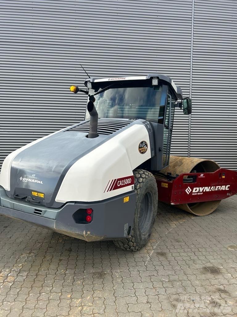 Dynapac CA 1500 D Tahačové válce