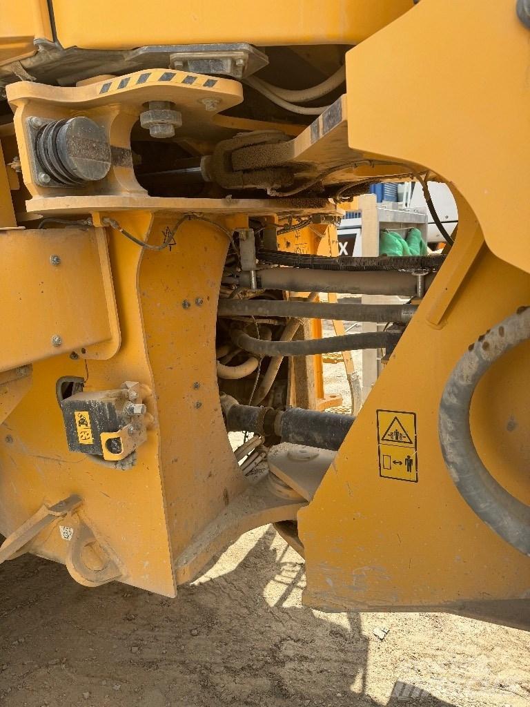 Volvo 150H Kolové nakladače