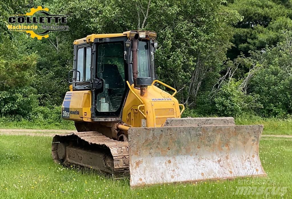 Komatsu D 39 EX-22 Pásové dozery