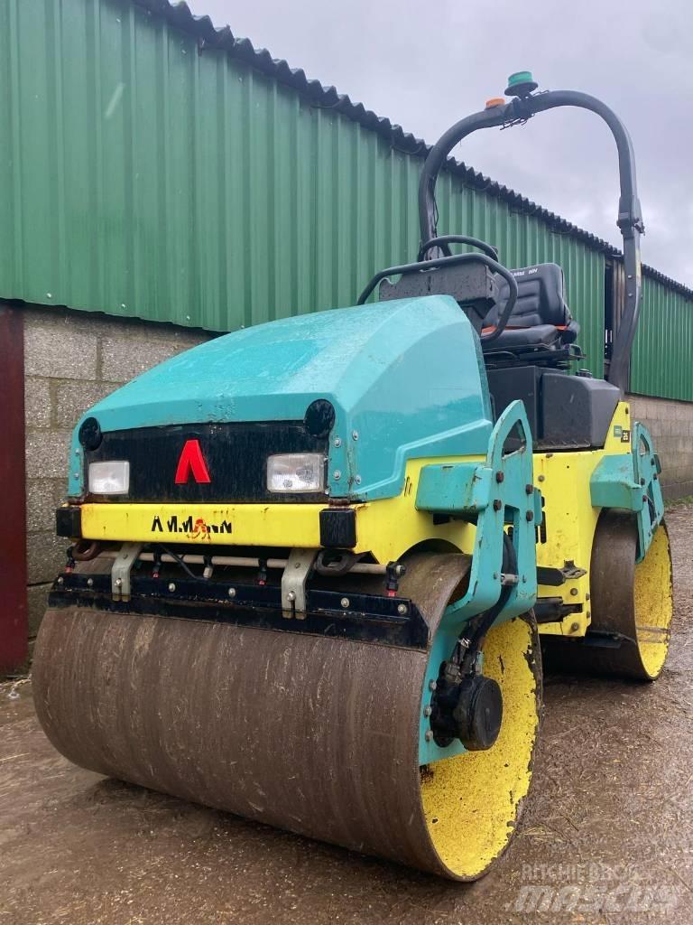 Ammann ARX 26K Tandemové válce