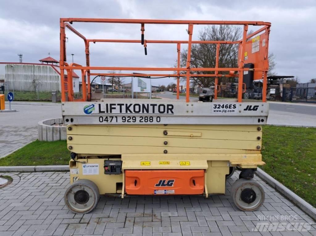 JLG 3246 ES Nůžková zvedací plošina