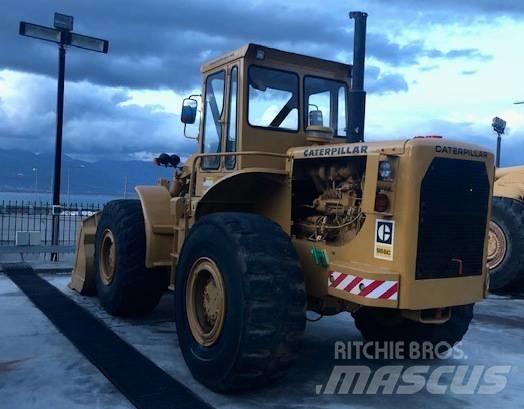 CAT 966 Kolové nakladače