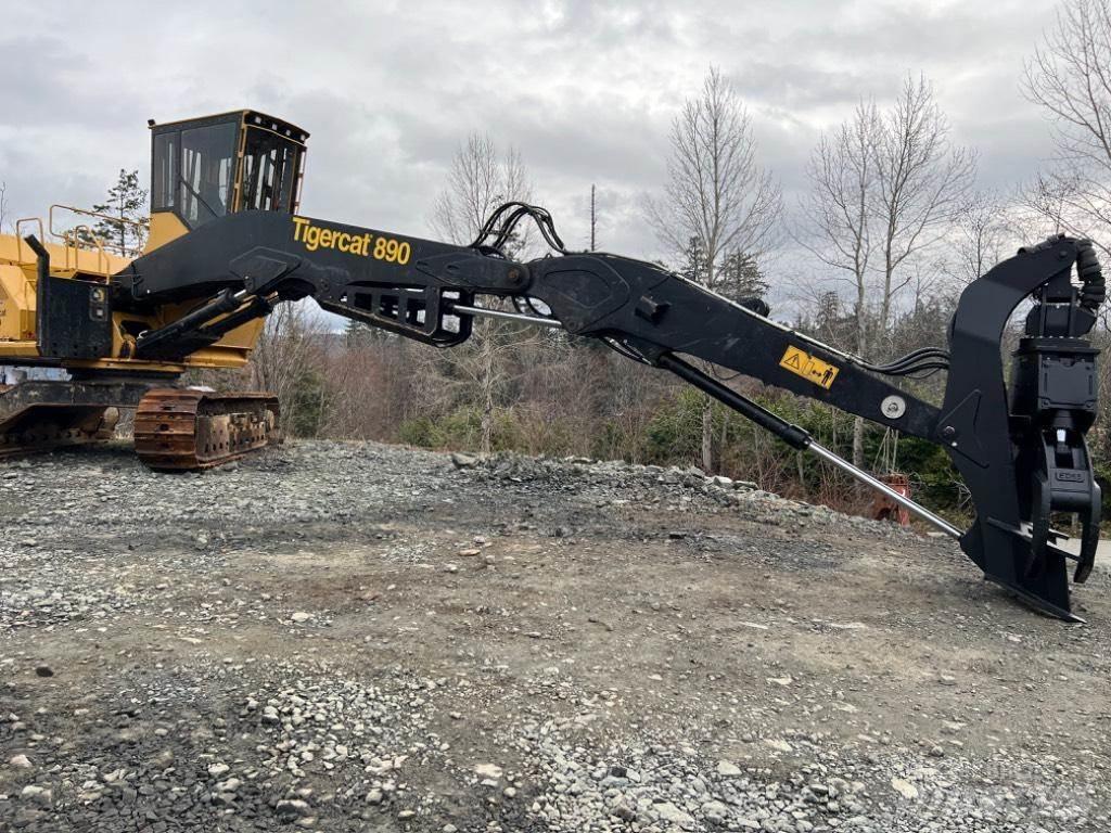 Tigercat 890 Skiddery