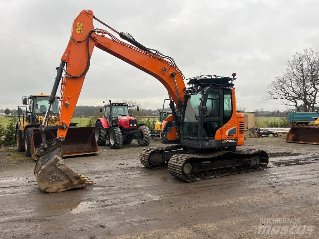 Doosan DX 140 LCR-5 Pásová rýpadla