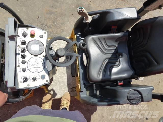 Bomag BW 80 AD-5 Tandemové válce