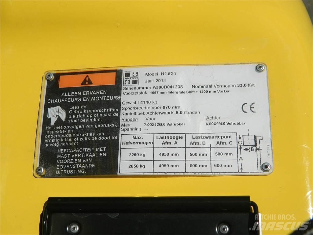 Hyster H2 50XT Dieselové vozíky