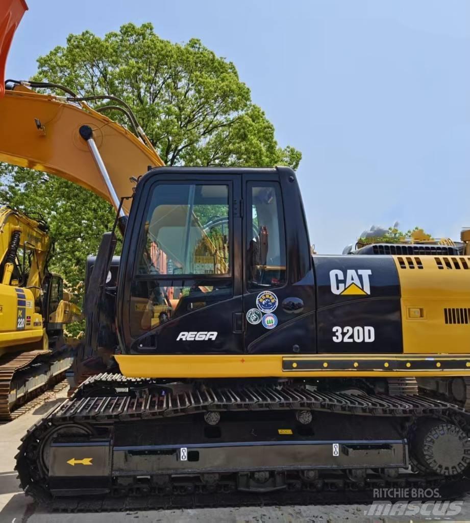 CAT 320 D Pásová rýpadla