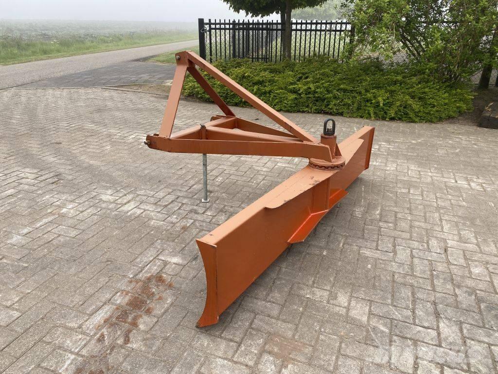  Grondschuif 2.5 M Tažené radlice