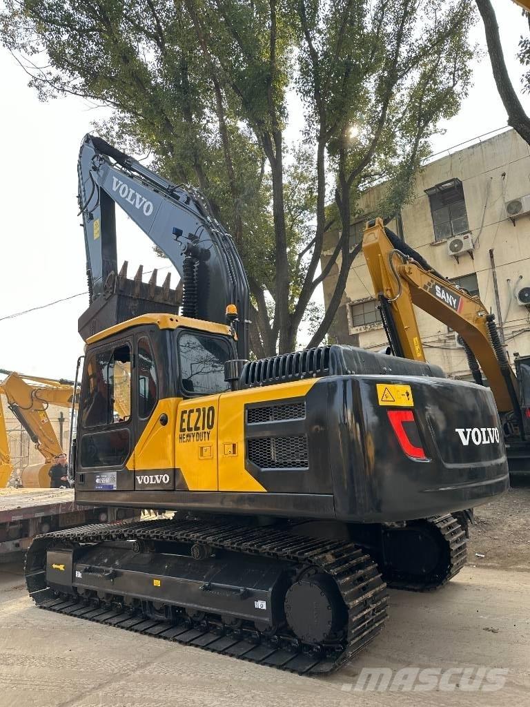 Volvo EC 210 Midi rýpadla 7t - 12t