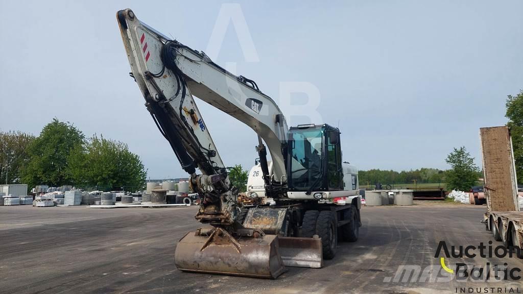 CAT M 322 D Kolová rýpadla