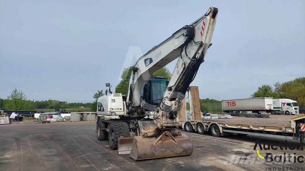 CAT M 322 D Kolová rýpadla