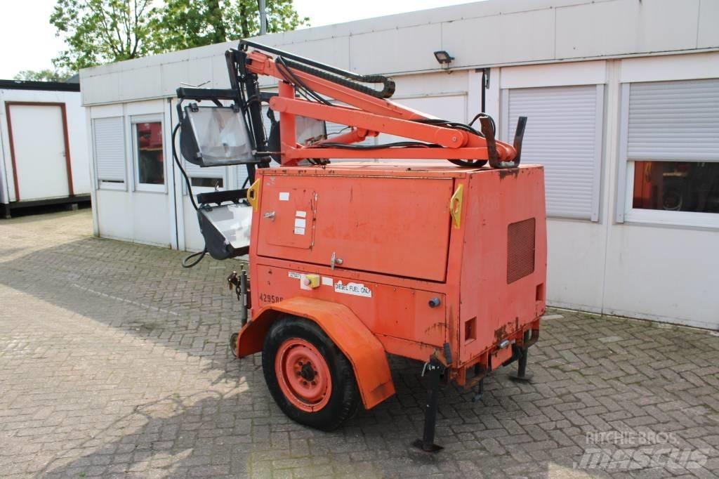 JLG 6308 AN Osvětlovací stožáry
