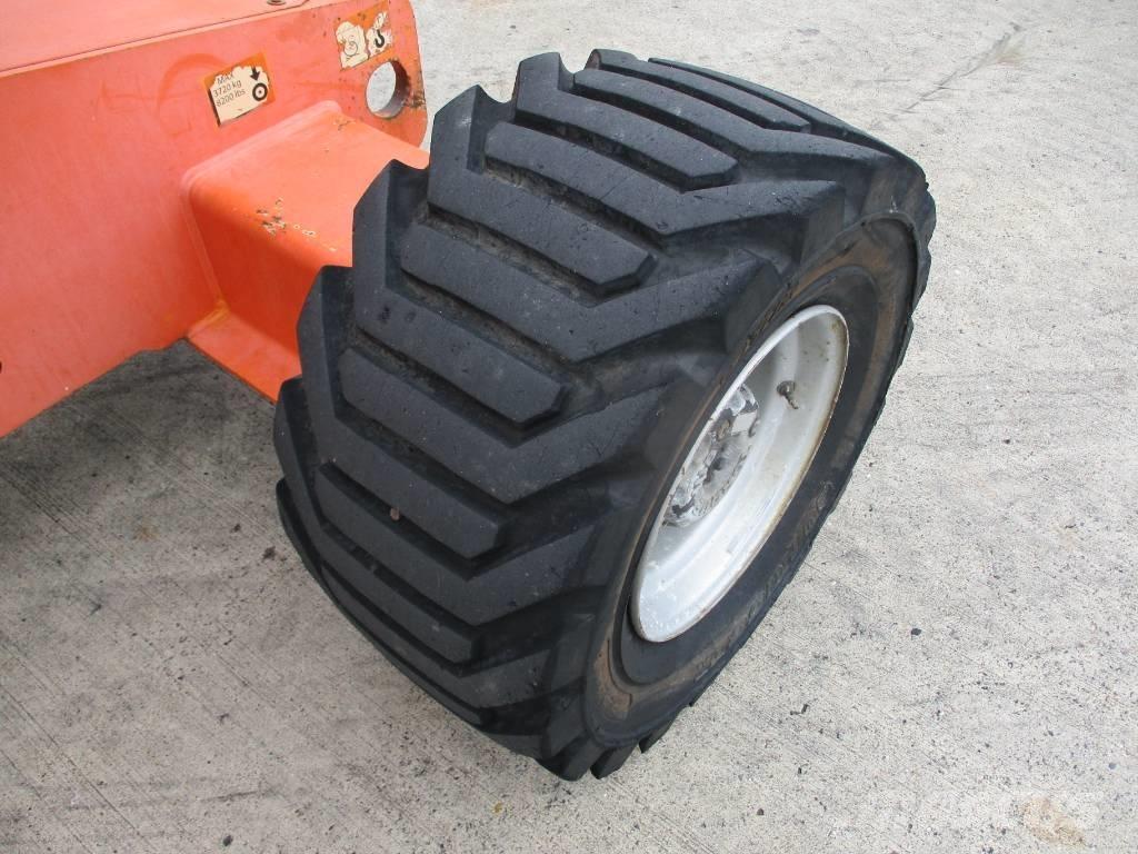 JLG 510 AJ (866) Kompaktní samohybné kloubové plošiny