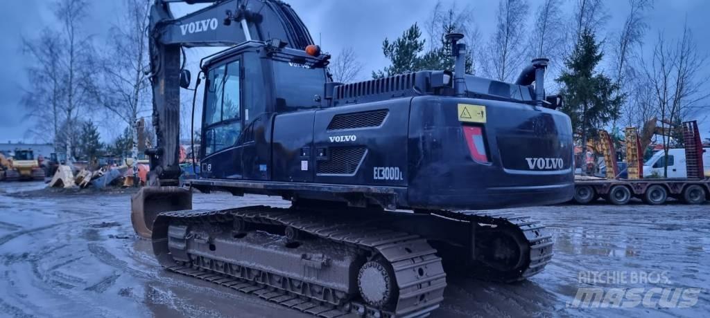 Volvo EC 300 D L Pásová rýpadla
