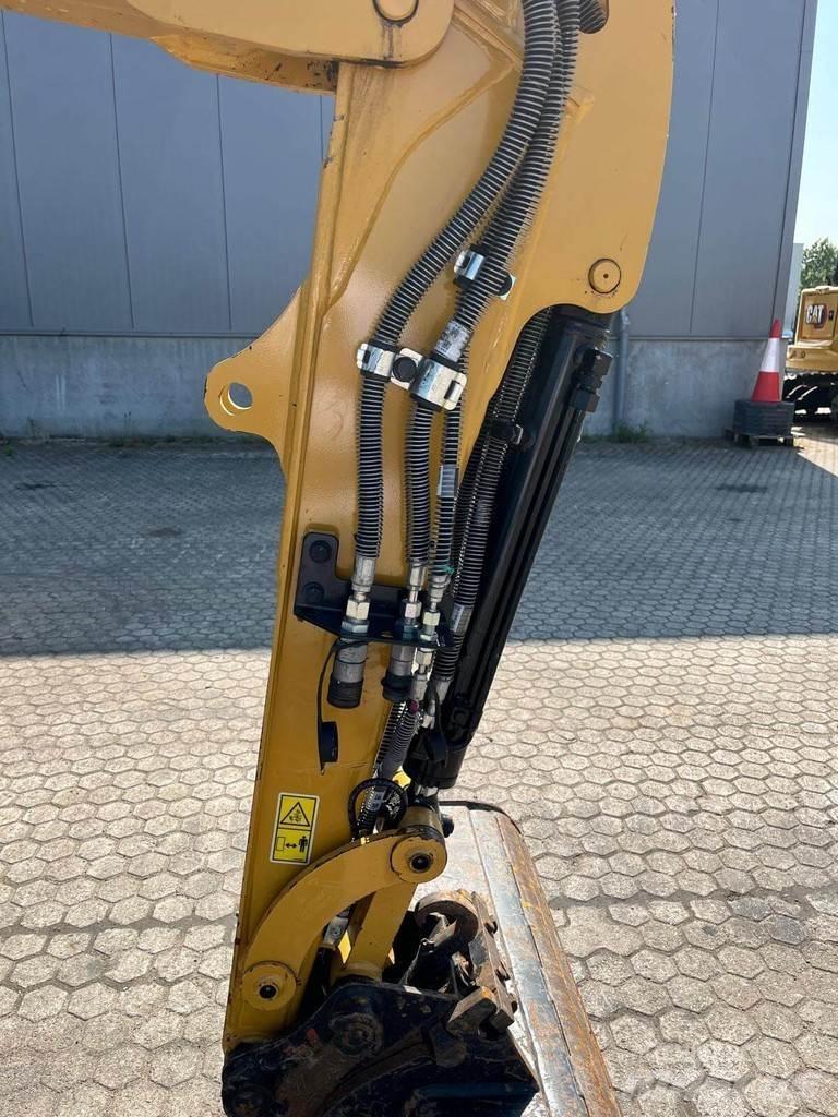 CAT 302.7 Mini rýpadla < 7t
