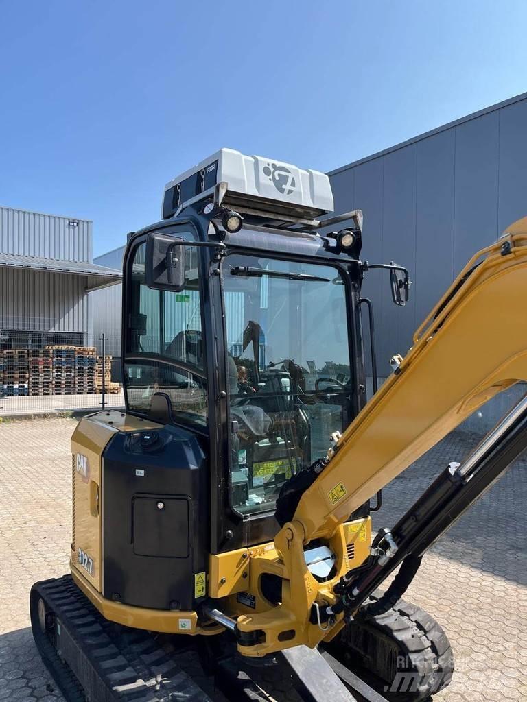 CAT 302.7 Mini rýpadla < 7t