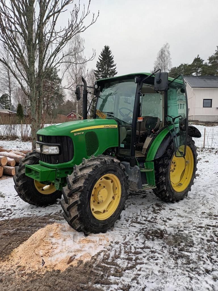 John Deere 5090 M Traktory