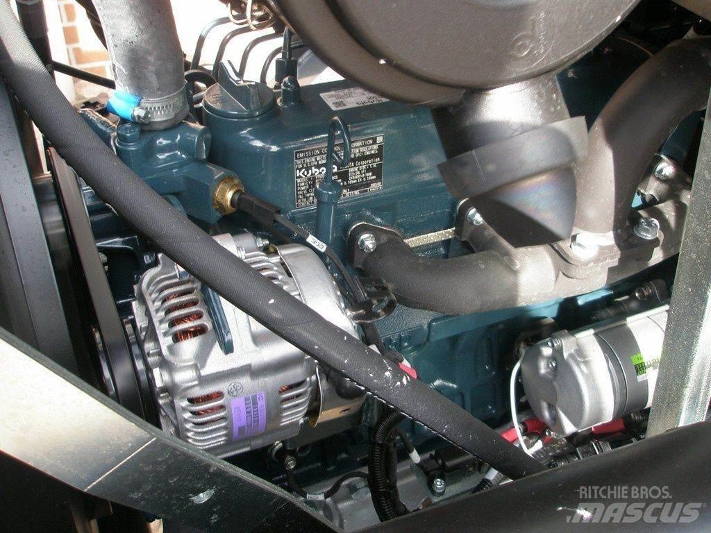 GiANT G2500 Mininakladače