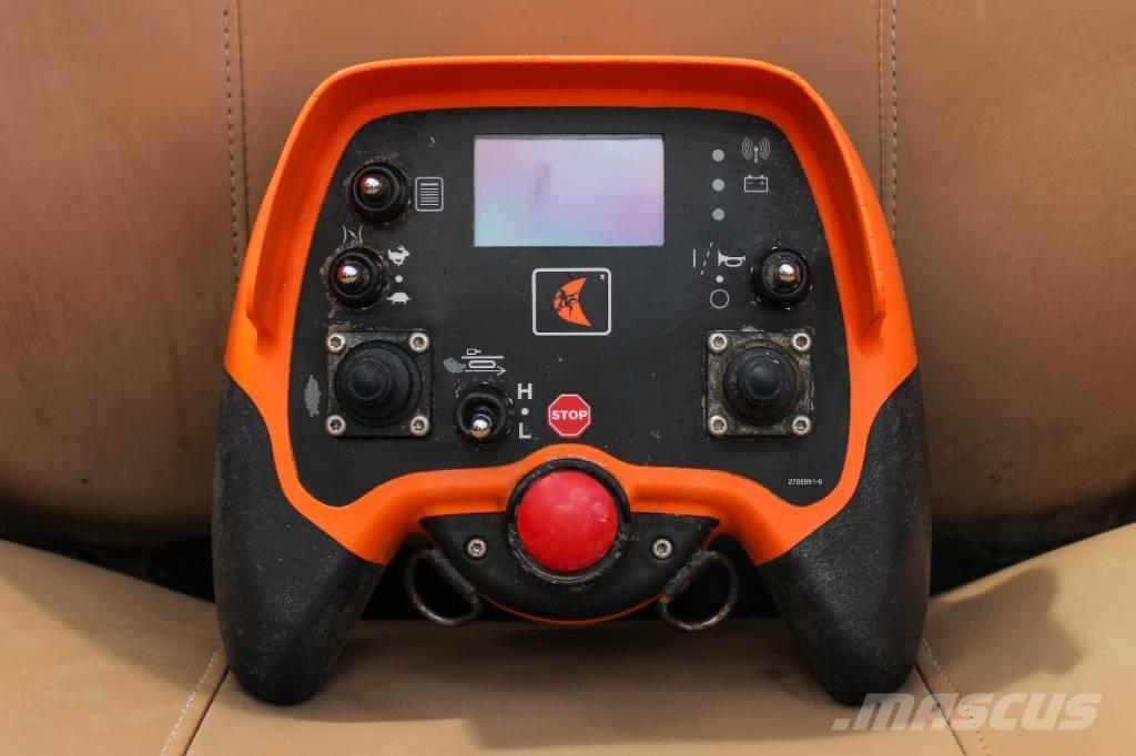 Ditch Witch JT25 Horizontální vrtací zařízení