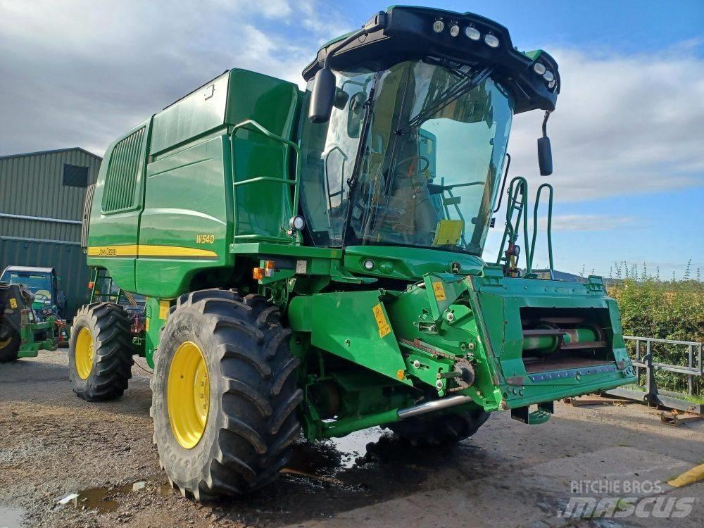John Deere W 540 Sklízecí mlátičky