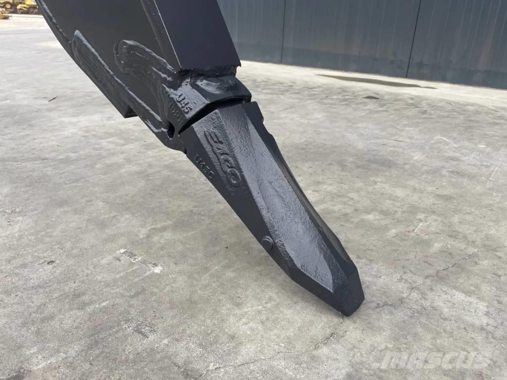  Smitma CW40 Půdní rozrušovače