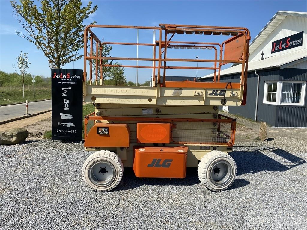 JLG 3969 E Nůžková zvedací plošina