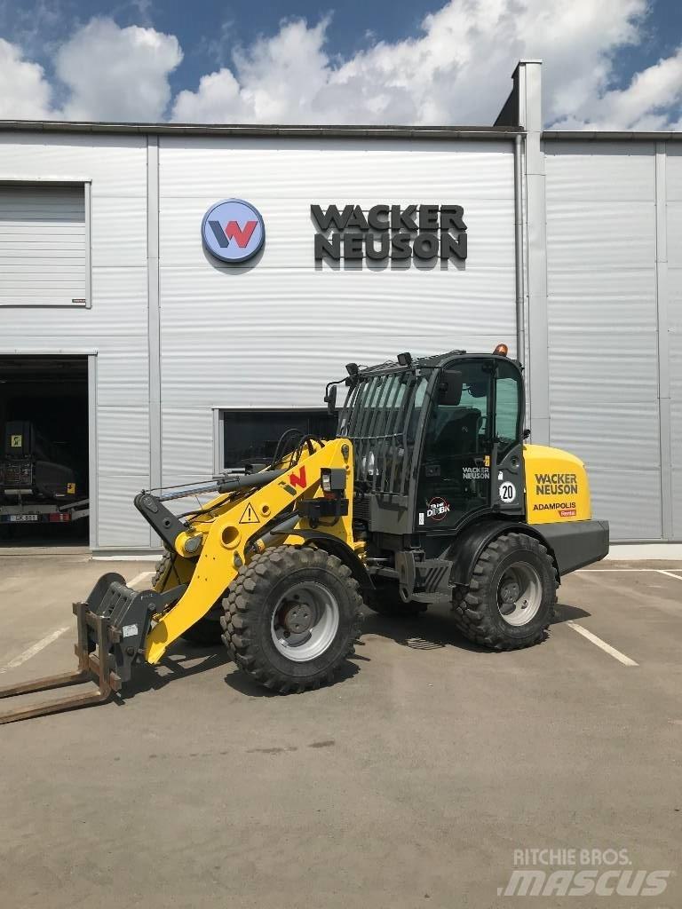 Wacker Neuson WL70 Čelní nakladače a rypadla
